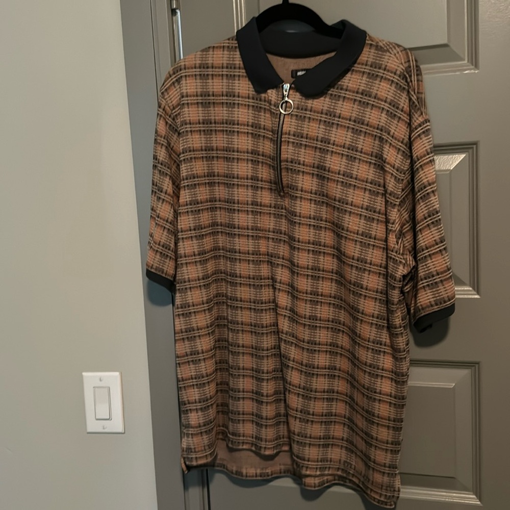 men’s polo